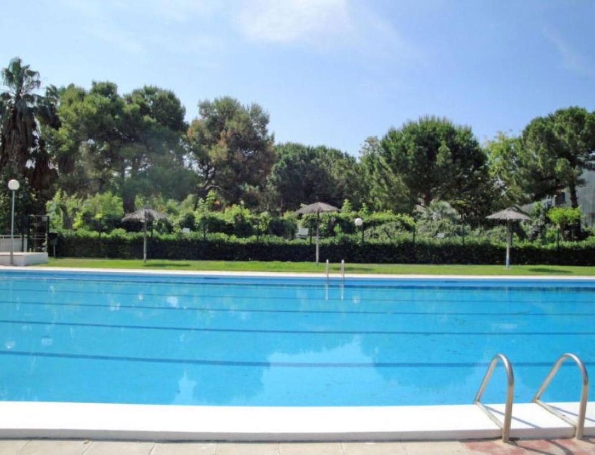 Apart. Familiar En Urbanizacion Reus Mediterrani 坎布里尔斯 外观 照片