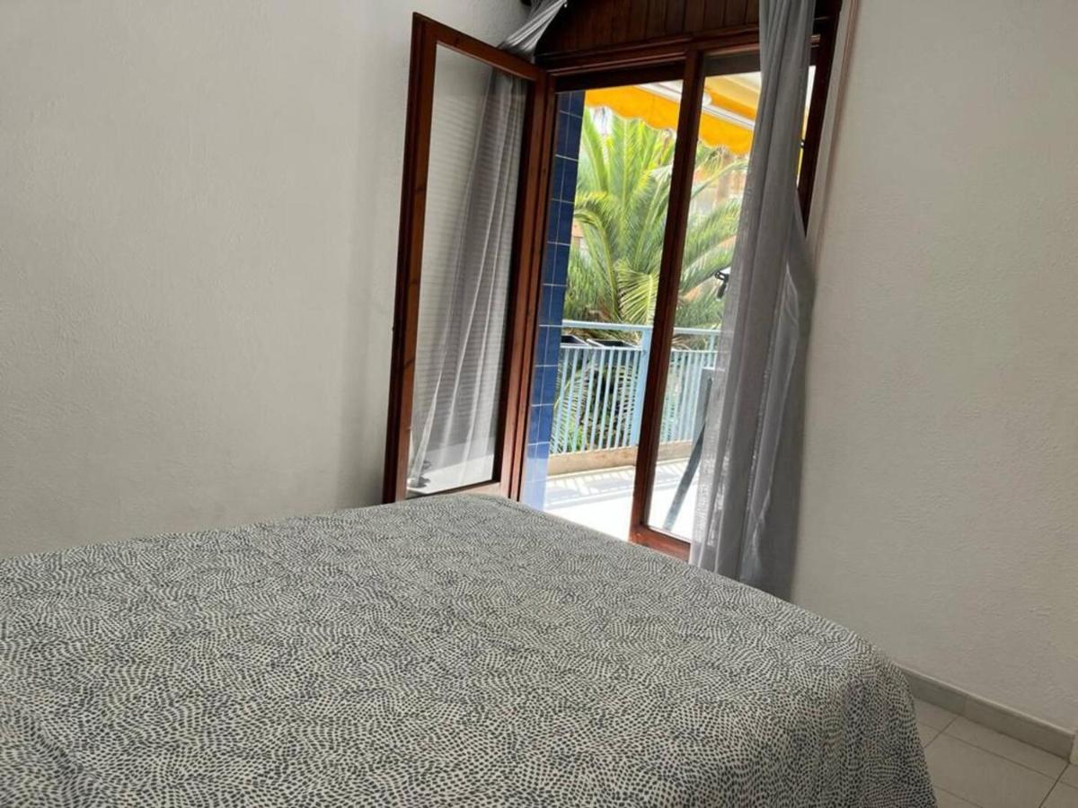 Apart. Familiar En Urbanizacion Reus Mediterrani 坎布里尔斯 外观 照片