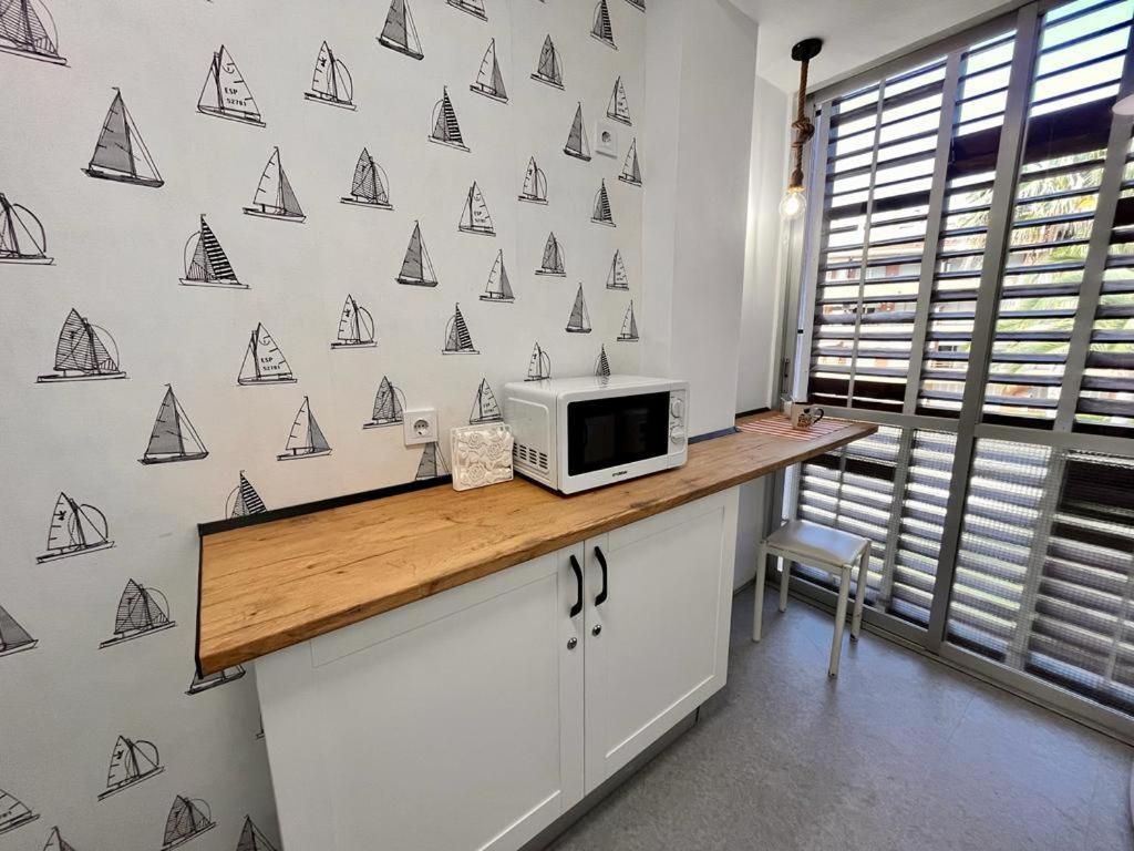 Apart. Familiar En Urbanizacion Reus Mediterrani 坎布里尔斯 外观 照片